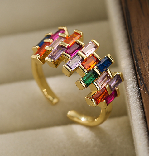 Niche Personality Ring for Women with Unique Design